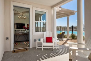 View from property - Experimenta Utah En La Playa 5 Bedroom Townhouse (St. George)