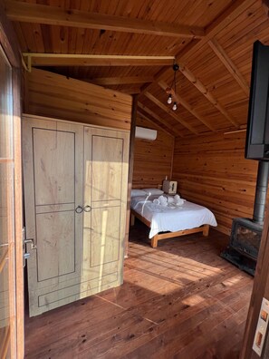 Front of property - family motel bungalov (Kesan)