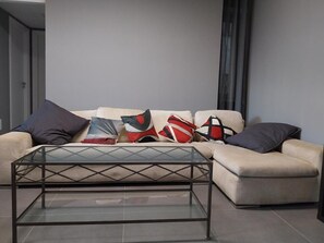 Smart TV, video library, stereo - J u b i l e h o u s e R o m e (Roma)