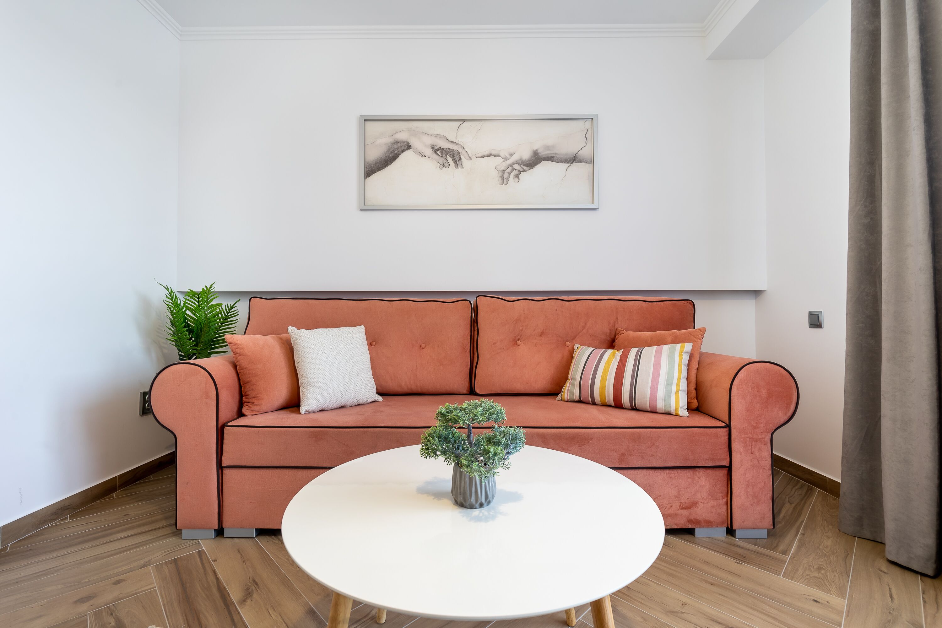 Comfort Apartment, 1 Bedroom | Living room | Flat-screen TV