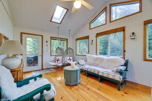 Interior - Private Hot Tub: Pocono Pines Cabin Getaway! (Pocono Pines)