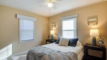 Rumah (2 Bedrooms) | Interior