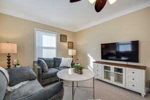 House (2 Bedrooms) | Front of property