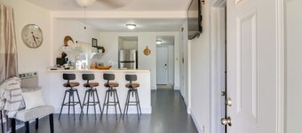 Cozy Ballinger Vacation Rental w/ Deck & Grill!