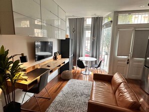 Smart TV, studio