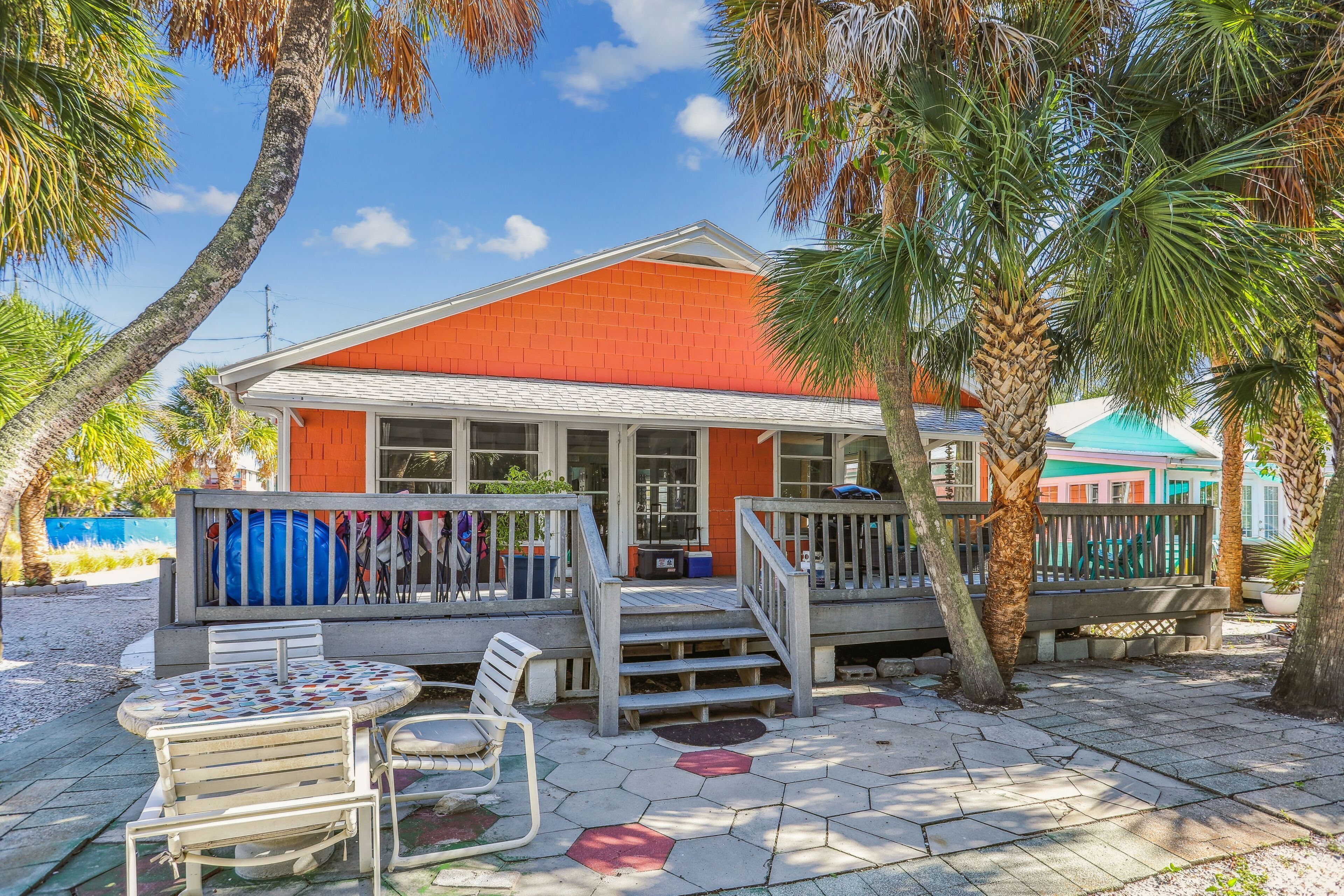 屋外ダイニングエリア