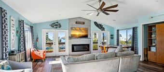 Gorgeous Home near John's Pass, Close to beach,**Pet Friendly ** Beach Life 5