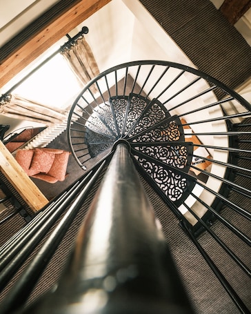 Family Quadruple Room | Premium bedding, memory foam beds, individually decorated