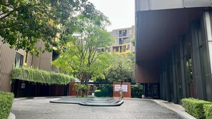Appartement, 1 chambre, accessible aux personnes à mobilité réduite, balcon | Enceinte de l’hébergement