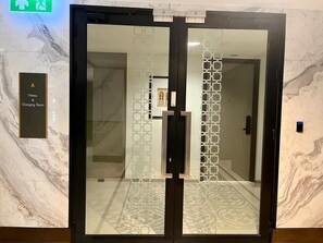 Apartment, 1 Bedroom, Accessible, Balcony | Interior