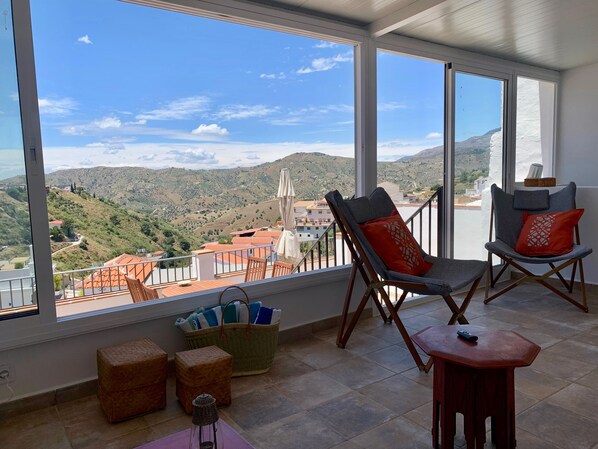 Interior - Cozy townhouse in picturesque village with large roof terrace not far from coast (Competa)