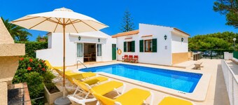 Villa Estrella - Three Bedroom Villa, Sleeps 6