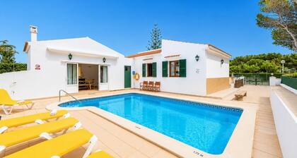 Villa Estrella - Three Bedroom Villa, Sleeps 6