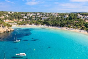 Beach - Villa Eugenia Large Private Pool, A/C, WiFi (Cala en Porter)