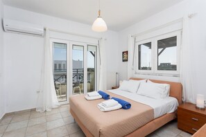 4 quartos, ferros/tábuas de passar roupa, Wi-Fi, roupa de cama