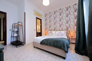 2 habitaciones, tabla de planchar con plancha y wifi gratis 