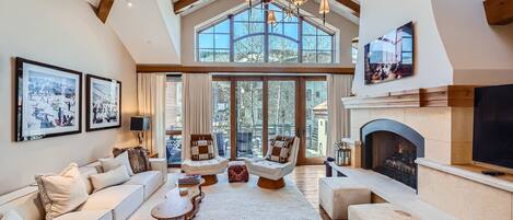 Smart TV, fireplace, offices