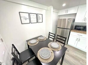 Dining - The Metro Loft Retreat (Huntington Park)