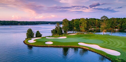 Serene Lakefront Gem | Spa & Local Wineries