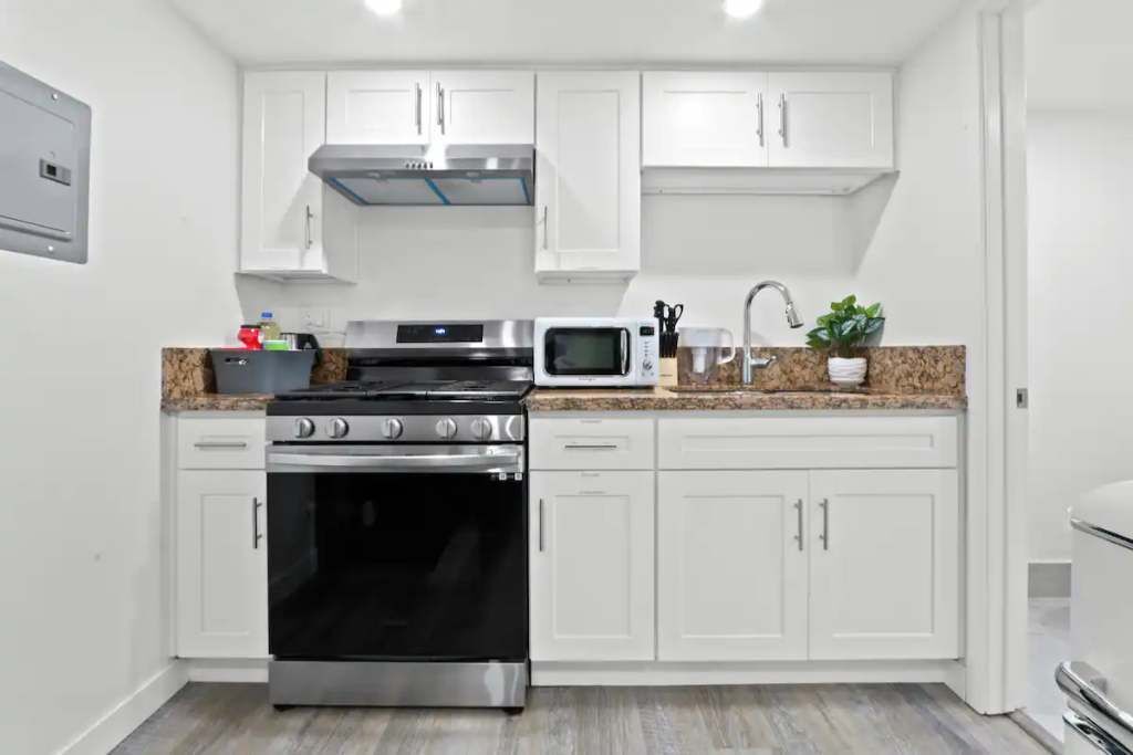 冰箱、微波炉、炉灶、茶具/咖啡用具