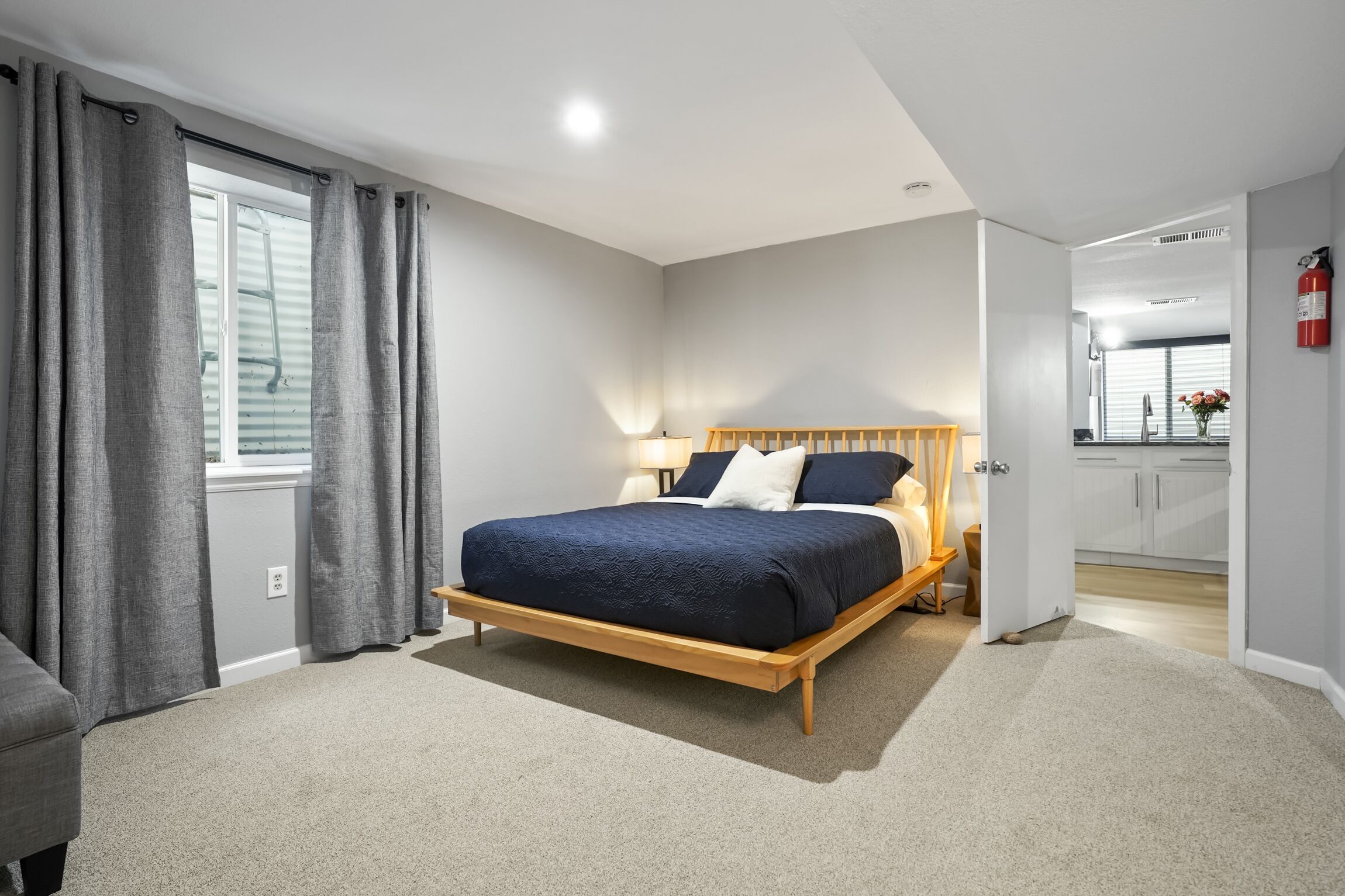 Comfy, Stylish Apartment near Restaurants, Breweries, Hiking Trails