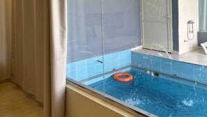 3 piscinas techadas