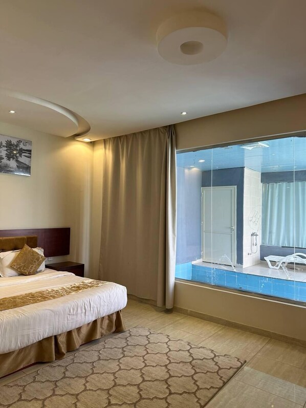 2 habitaciones, caja de seguridad en la habitación y cortinas blackout