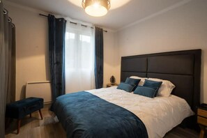 1 Schlafzimmer, schallisolierte Zimmer, Bügeleisen/Bügelbrett