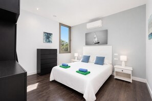 3 bedrooms, iron/ironing board, WiFi, bed sheets - Villa Sal Marina - Three Bedroom Villa, Sleeps 6 (Puerto del Carmen)