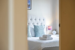 1 chambre, fer et planche à repasser, Wi-Fi gratuit, draps fournis