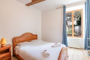 3 Schlafzimmer, Bügeleisen/Bügelbrett, WLAN, Bettwäsche