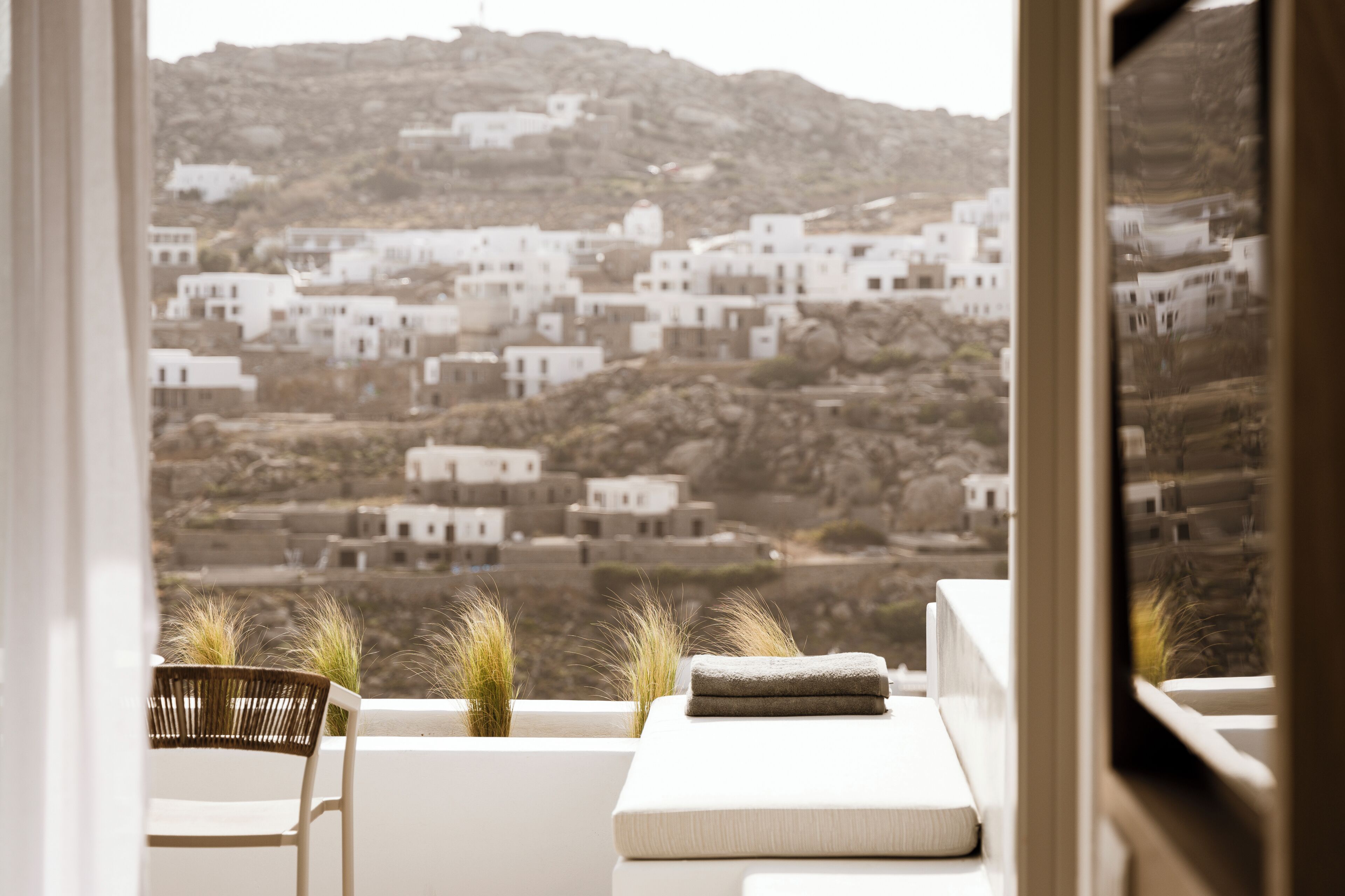 Deluxe Jetted Tub Suite with Sea View | Private spa tub