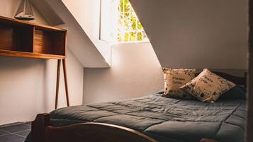 5 dormitorios, tabla de planchar con plancha, wifi y ropa de cama