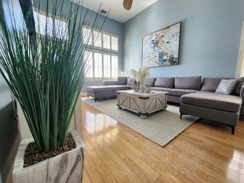 Luxury By The Ocean-1 Block from Inlet Boardwalk