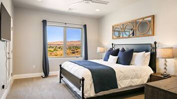 3 habitaciones, tabla de planchar con plancha, wifi y ropa de cama