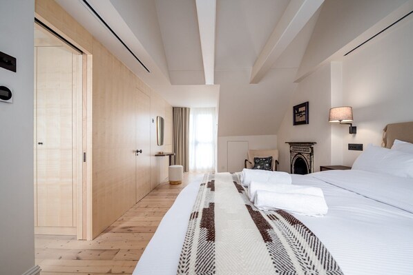 3 bedrooms, iron/ironing board, Internet, bed sheets