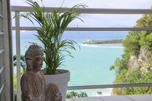 Interior - La Vue du Phare, Vue Mer Incroyable et Acces Privée Crique (Le Gosier)