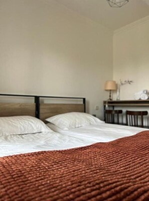 2 Schlafzimmer, WLAN