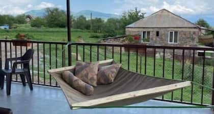Green Agarak Guest House near Dendropark, Stepanavan