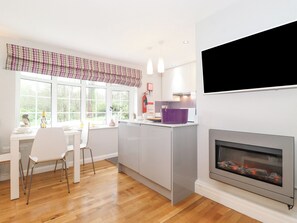 Dining - T'whit T'woo (Windermere)