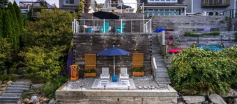 Amazing New England views - Private beachfront by Sabin Point!