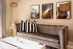 Studio | Woonruimte | Televisie