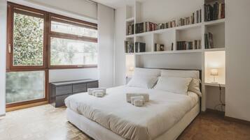 Departamento clásico, 2 habitaciones, para no fumadores | 2 habitaciones, tabla de planchar con plancha y wifi gratis