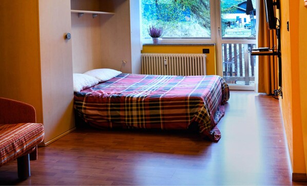 1 bedroom, free WiFi