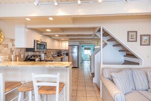 Interior - Beautiful Direct Ocean Front Townhome in Sea Village with Relaxing Ocean Views! (Ocean City)