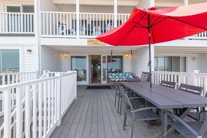 Outdoor dining - Beautiful Direct Ocean Front Townhome in Sea Village with Relaxing Ocean Views! (Ocean City)