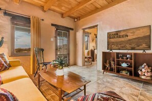 Living area - Casa Bizarra - Historic 1930s Adobe Home in 29Palms  (Twentynine Palms)