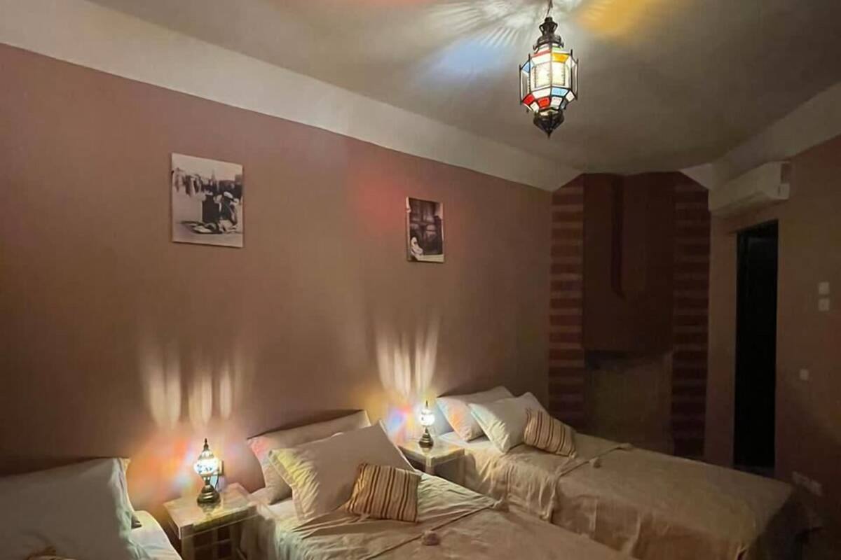 Triple Room | In-room safe, blackout drapes, bed sheets
