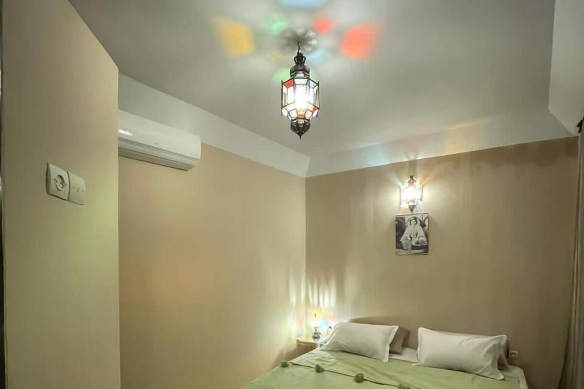 Double Room | In-room safe, blackout drapes, bed sheets