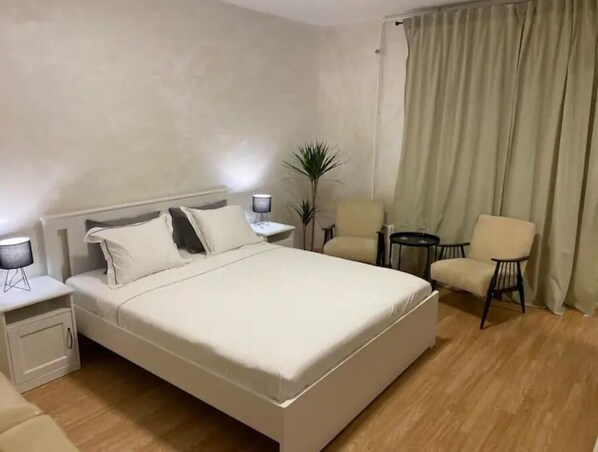 1 Schlafzimmer, Bügeleisen/Bügelbrett, WLAN, Bettwäsche